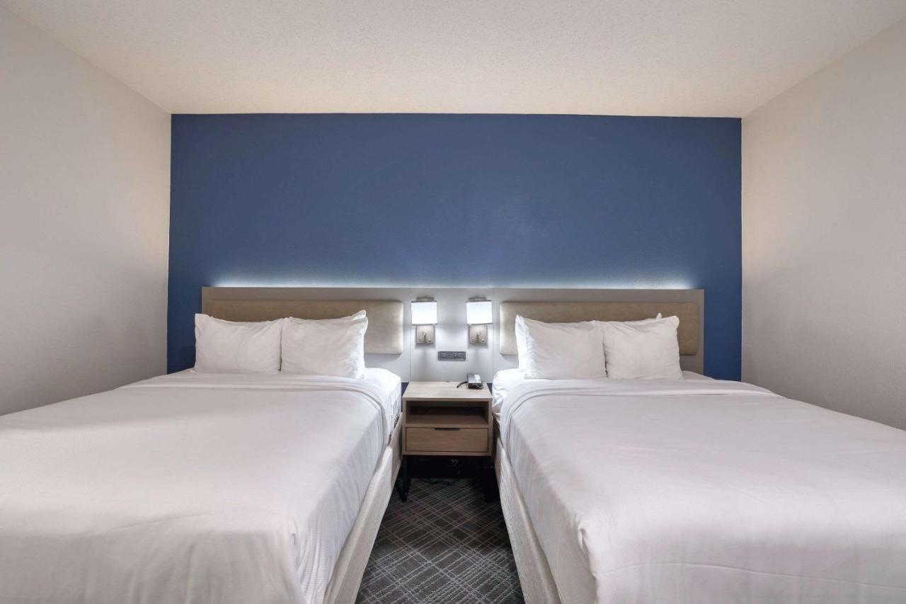 Comfort Suites Milwaukee Airport Oak Creek Esterno foto