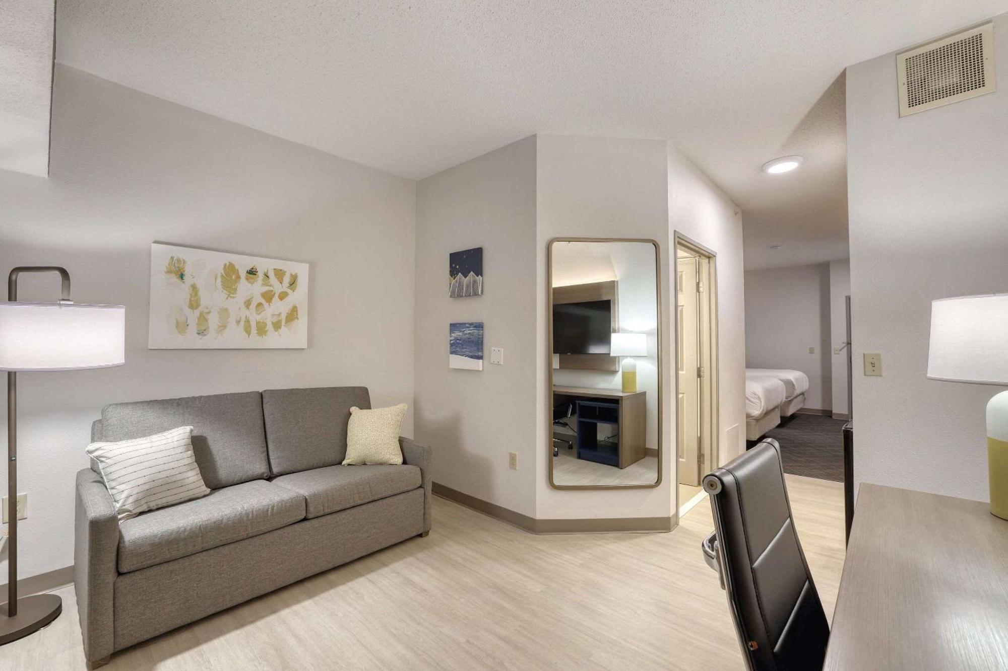 Comfort Suites Milwaukee Airport Oak Creek Esterno foto